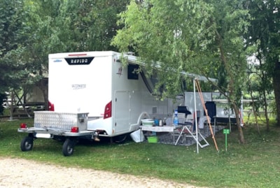 RV site without electricity