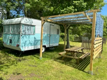 Huuraccommodatie(s) - Vintage Suikerspin Caravan - Camping Morédéna
