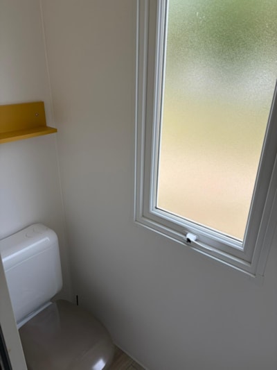 Mobile-home (2 bedrooms) + covered terrace