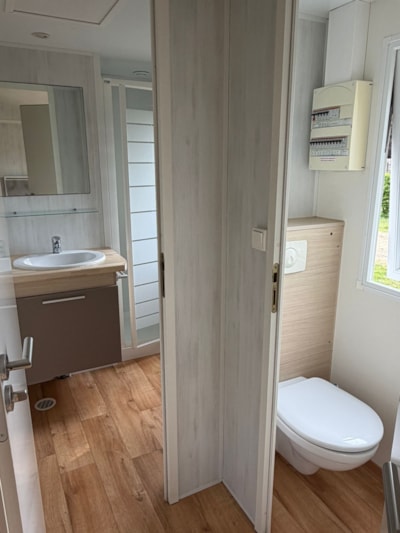 Mobile-home Premium (3 bedrooms) + covered terrace