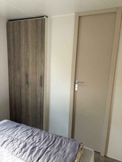 Mobile-home confort (3 bedrooms) + covered terrace