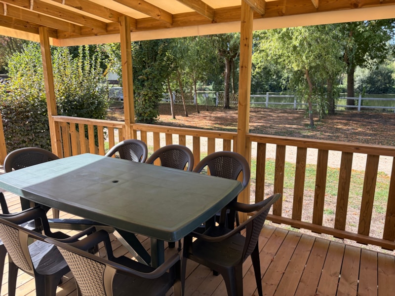 Mobilheim confort (3 Zimmer) + überdachte terrasse