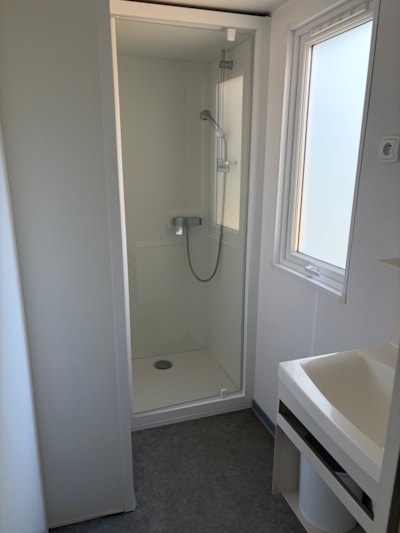 Comfort mobile home (2 bedrooms) + Covered terrace