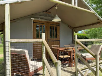Huuraccommodatie(s) - Lodge Rivier Uitzicht (2 Slaapkamers) + Overdekt Terras - Camping Morédéna
