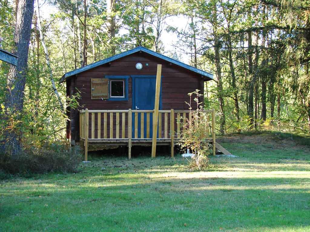 Accommodation - Wooden Cabin 12M² - 1 Bedroom (Without Toilet Blocks) - Camping Aux Portes Des Mille Sources