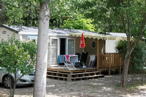 Huuraccommodatie(s) - Grand Cottage - 2 Slaapkamers (Zondag) - Max 4 Volwassenen - image n°2 - Camping Ardèche Domaine de Gil