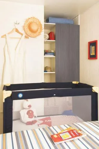 Huuraccommodatie(s) - Cottage Tradition - 2 Slaapkamers (Zaterdag) - Max 4 Volwassenen - image n°6 - Camping Ardèche Domaine de Gil