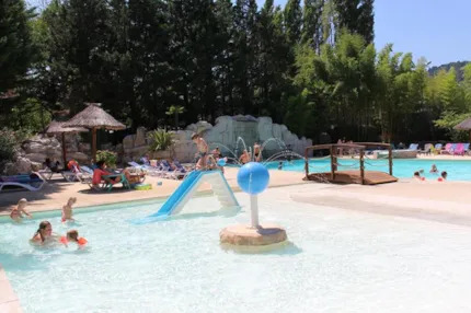 Camping Ardèche Domaine de Gil - Camping2Be
