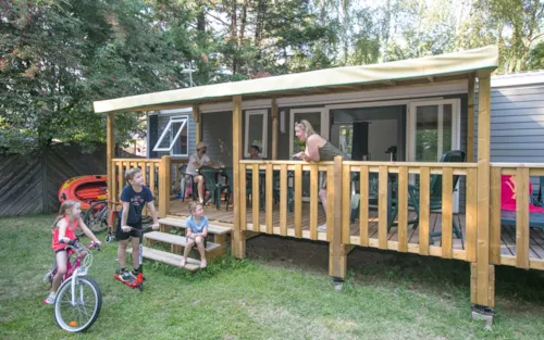 Huuraccommodatie(s) - Family Xxl - 4 Kamers (Zondag) - Max. 4 Volwassenen - Airconditioning - image n°2 - Camping Ardèche Domaine de Gil