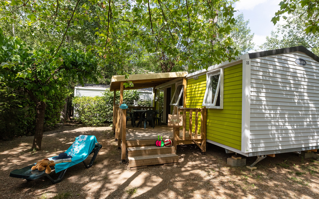 Huuraccommodatie - Family Premium - 3 Slaapkamers (Zondag) - Max 4 Volwassenen - Camping Ardèche Domaine de Gil