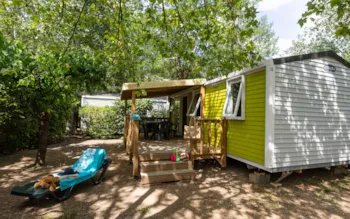 Mietunterkunft - Family Premium - 3 Zimmer (Sonntag) - 4 Erwachsene Max - Klimatisiert - Camping Ardèche Domaine de Gil