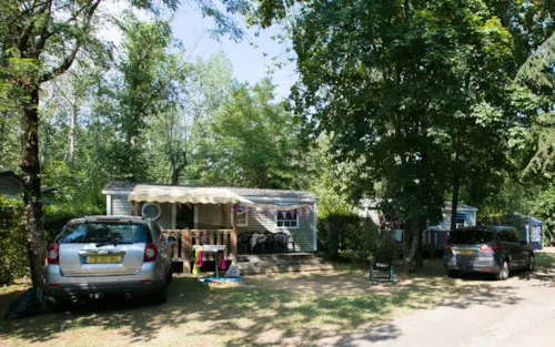 Huuraccommodatie(s) - Familie - 3 Kamers (Zondag) - Max. 4 Volwassenen - image n°2 - Camping Ardèche Domaine de Gil