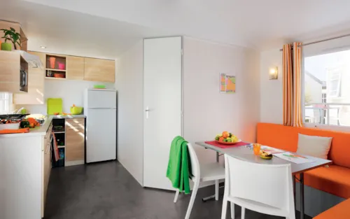Huuraccommodatie(s) - Grote Familie Cottage - 2 Slaapkamers (Zondag) - Max. 2 Volwassenen - image n°6 - Camping Ardèche Domaine de Gil