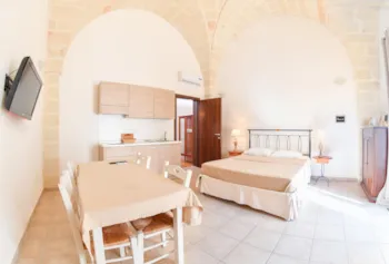 Huuraccommodatie(s) - Ostuni  28 - 31 Sqm Met Of Zonder Mezzanine - Resort Naturista Grottamiranda
