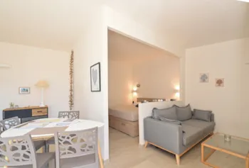 Huuraccommodatie(s) - Mesagne 33 Sqm - Resort Naturista Grottamiranda