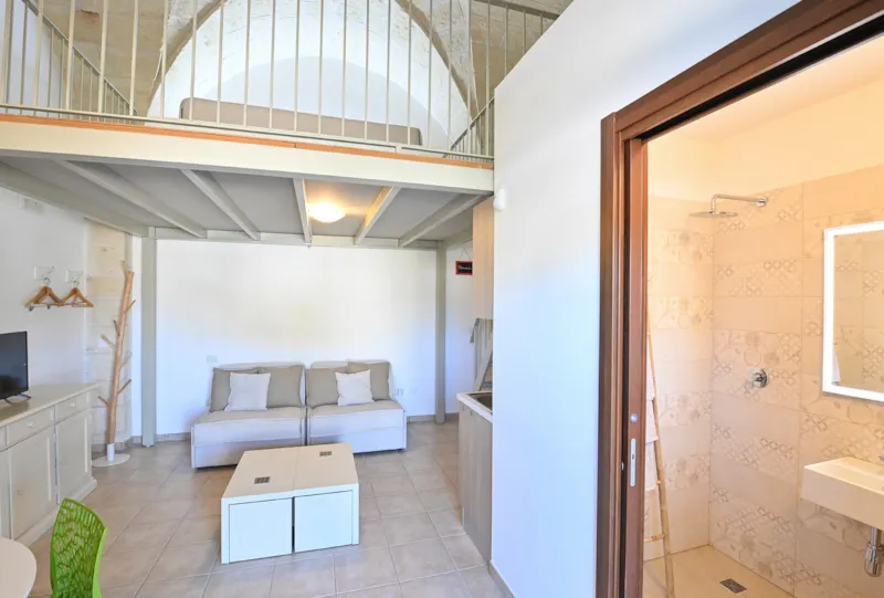 Lecce - 33 M² Avec Mezzanine
