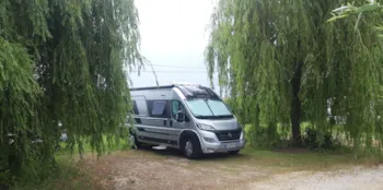 Stellplatz - Stellplatz Confort Wohnmobil (Strom) - Lodges de Blois-Chambord