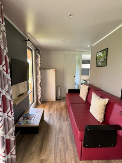 Premium Pondside Cottage 3 bedrooms, 2 bathrooms