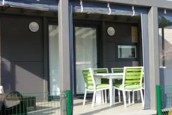 Mietunterkunft - Mobilheim Vip 38M² / 2 Zimmer + Überdachte Terrasse 18M² - Le Clos du Moulin
