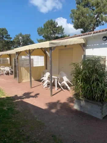 Mietunterkunft - Ferienwohnung 32M² - 2 Zimmer - Camping La Pinède