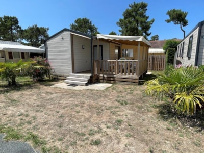 Mobile home 32-35m² - 3 bedrooms - covered wooden terrace — 2