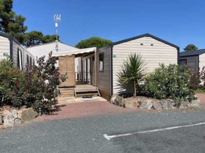 Mobile home 32-35m² - 3 bedrooms - covered wooden terrace — 9