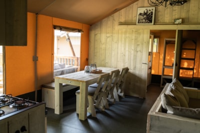 Safarit tent