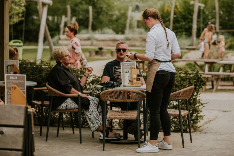 Private Sanitary + 16 Amp Power + Tv Connection + Free Wifi + Private Water Tap And Drain