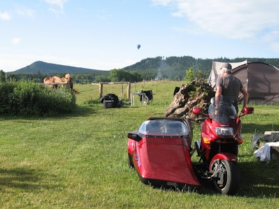 Pitch : car + tent/caravan or camping-car