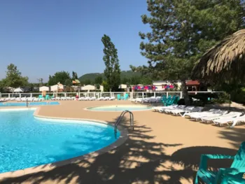 Siblu – Les Rives de Condrieu - image n°2 - Camping Direct