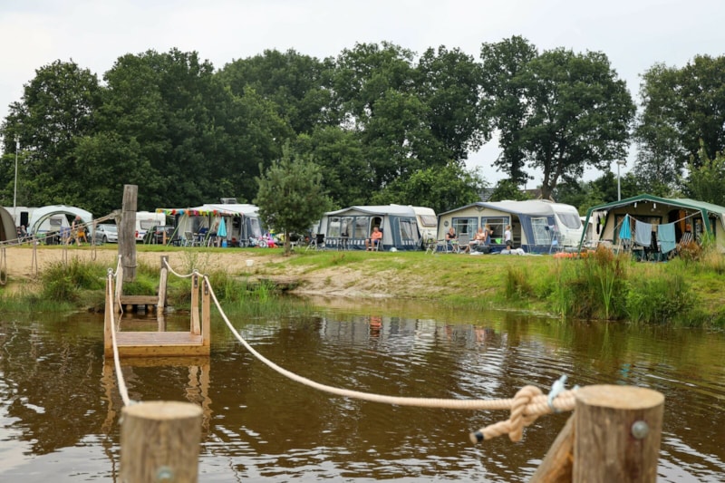 Campingplatz am Wasser