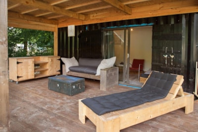 Container house — 2