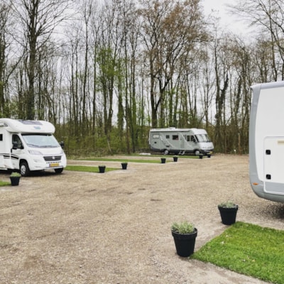 Camping-car pitz (max. 7 m.) — 2