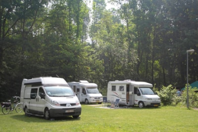 Pitch caravan/tent/camping-car/rooftent (max. 7 m.) — 4