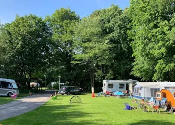 Stellplatz - Stellplatz Zelt/Wohnmobil/Zelt/Wohnwagen/Dachzelt (Max. 7 M.) - Buytenplaets Suydersee