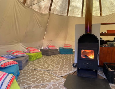 Tipi tent — 2