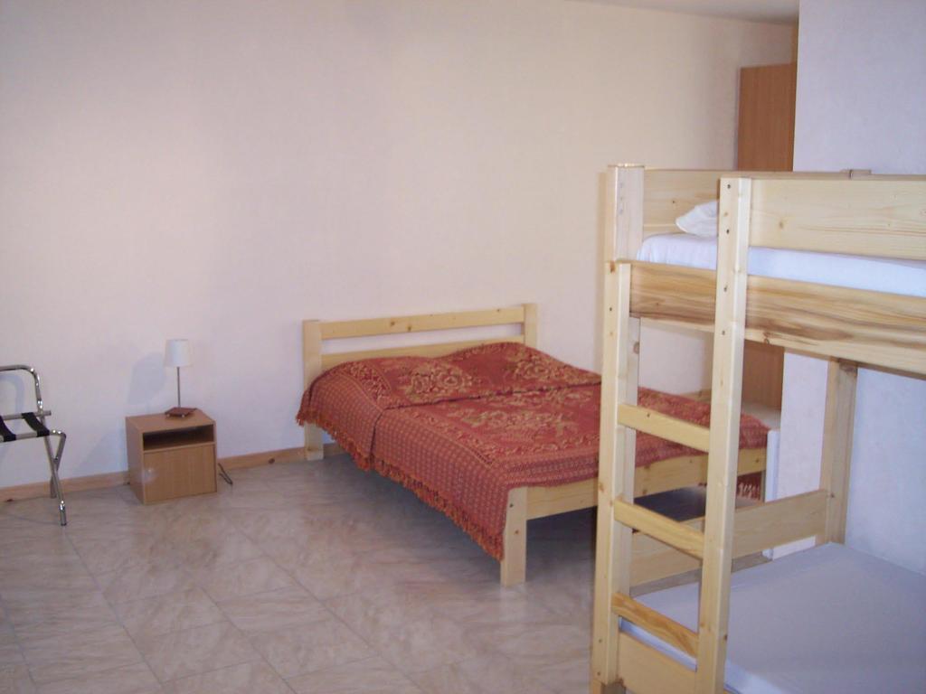 Bedroom - Chambre Et Gite De Groupe - L'Hermitage des 4 Saisons