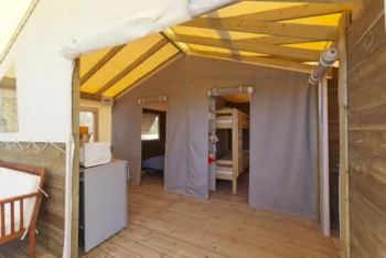 Mietunterkunft - Holzhütte Robinson (2 Zimmer) - 5. Person: Kind Unter 10 Jahren - Camping Les Cent Chênes
