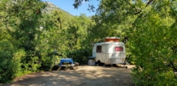 Camping Les Cent Chênes - image n°5 - Roulottes