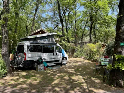 Parcela Grand Confort Tienda Grande, Caravana > 3X5 M