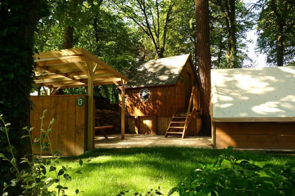 Accommodation - Wooden Cabin - Camping Ushuaïa Villages de Pont Calleck