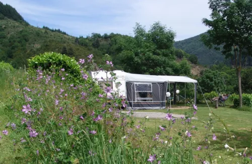 Pitch - Pitch - image n°5 - Camping L'Ardéchois