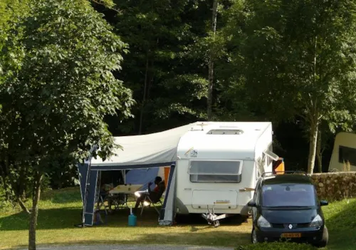 Pitch - Pitch - image n°6 - Camping L'Ardéchois