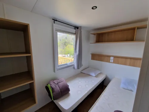 Accommodation - Mobile-Home 'Luxe' - 35 M² - 3 Chambres - image n°8 - Camping L'Ardéchois
