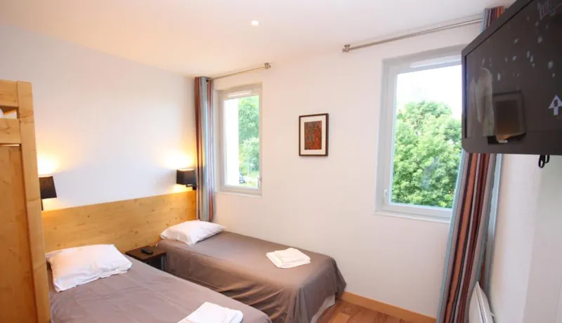 B&B (Bed And Breakfast)