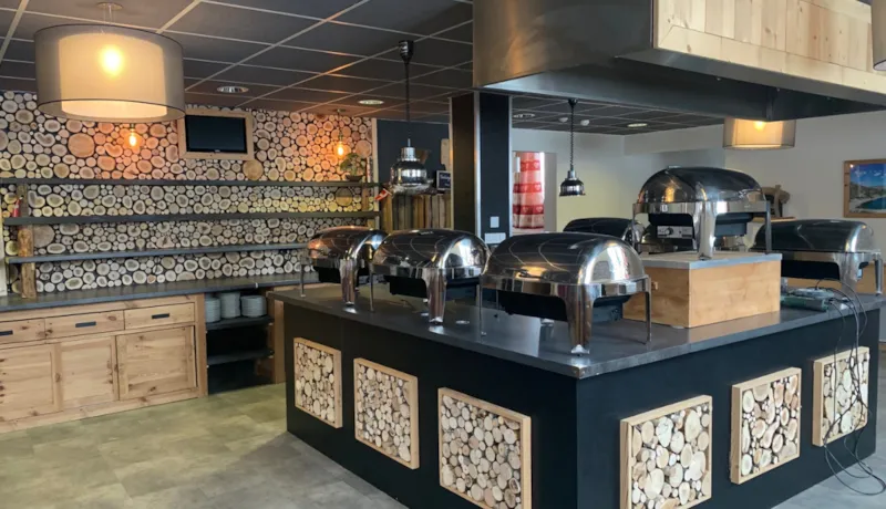 B&B (Bed And Breakfast)