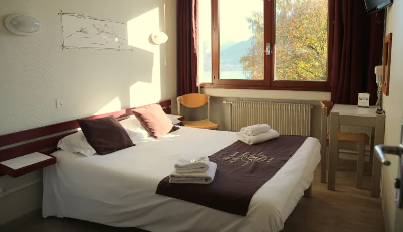 B&B (Bed And Breakfast)