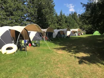 Emplacement - Emplacement Tente Sans Voiture - Camping Hebalm