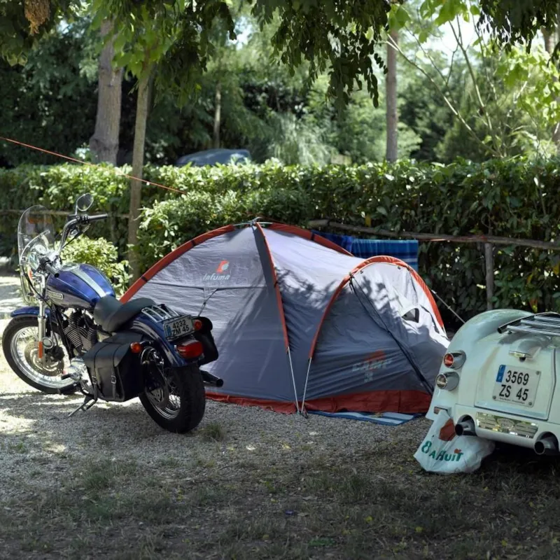 Emplacement : Tente + Électricité 6A