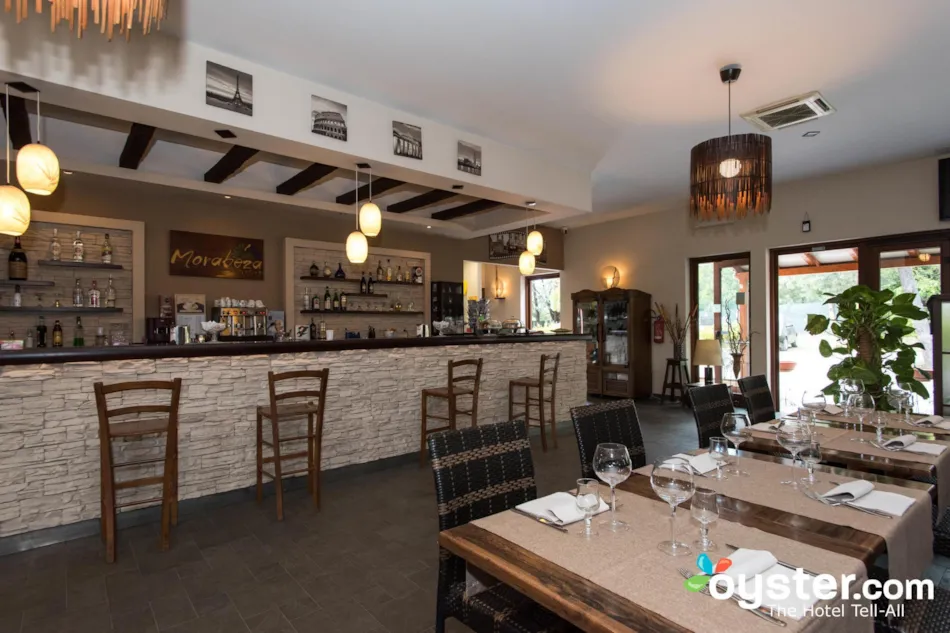 Happy Village & Camping